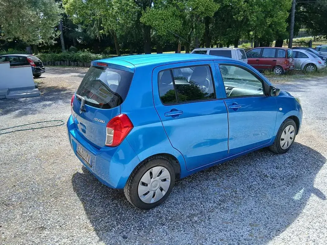 Usata Suzuki Celerio 68 CV (50 kW) 2015 Blu/azzurro Utilitaria