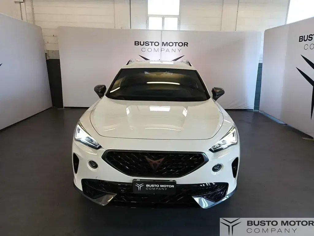 Usata Cupra Formentor 150 CV (110 kW) 2023 Bianco / pastello SUV