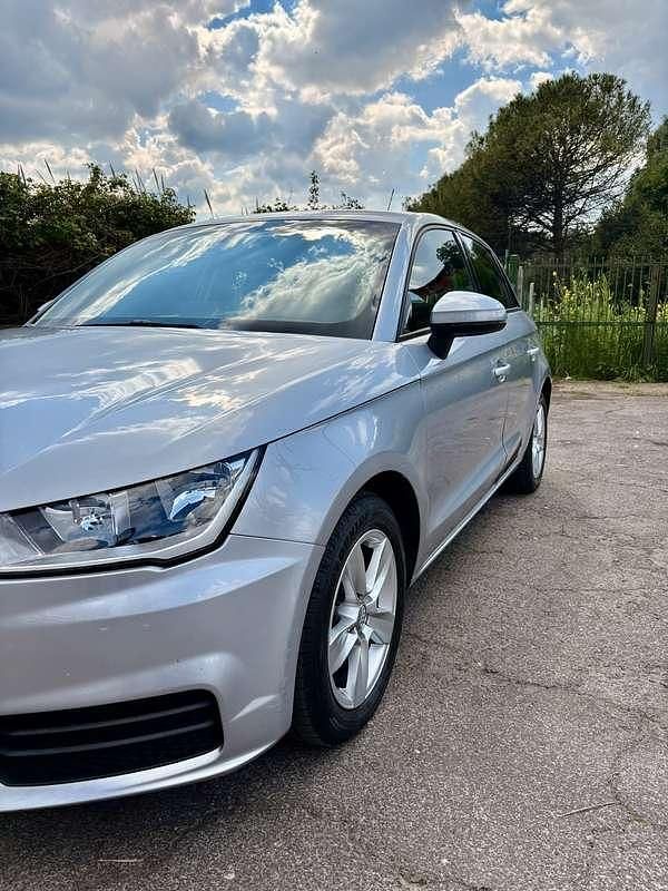 Usata Audi A1 Sportback Admired 90 CV (66 kW) 2018 Grigio Utilitaria