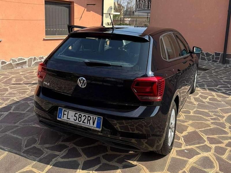 Usata VW Polo Comfortline 80 CV (58 kW) 2018 Nero Utilitaria
