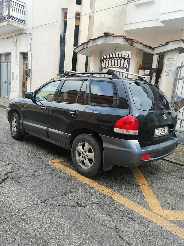 Usata Hyundai Santa Fe 155 CV (114 kW) 2006 Nero SUV