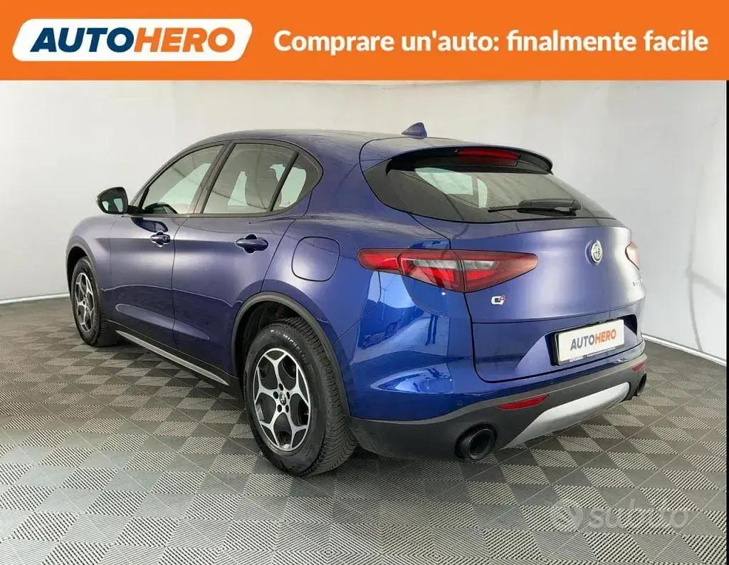 Usata Alfa Romeo Stelvio Business 190 CV (139 kW) 2022 Blu SUV
