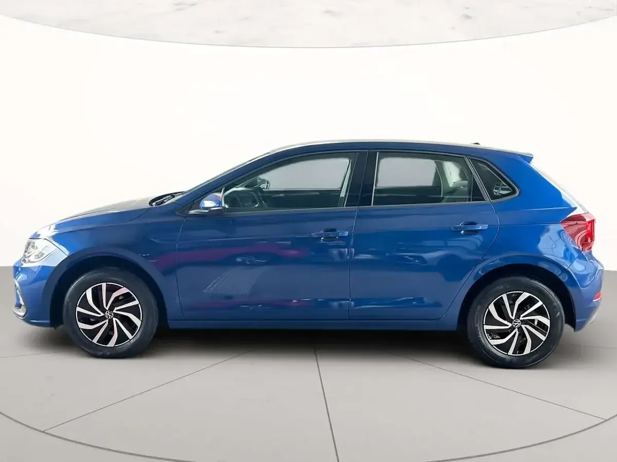 Usata VW Polo Life 95 CV (69 kW) 2025 Reef blue metallizzato Utilitaria