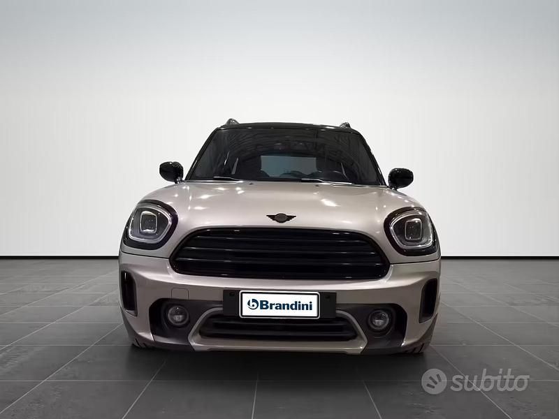 Usata Mini Cooper D Countryman Classic 150 CV (110 kW) 2023 Rooftop grey SUV