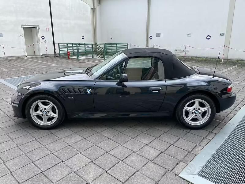 Usata BMW Z3 140 CV (102 kW) 1998 Nero Cabrio