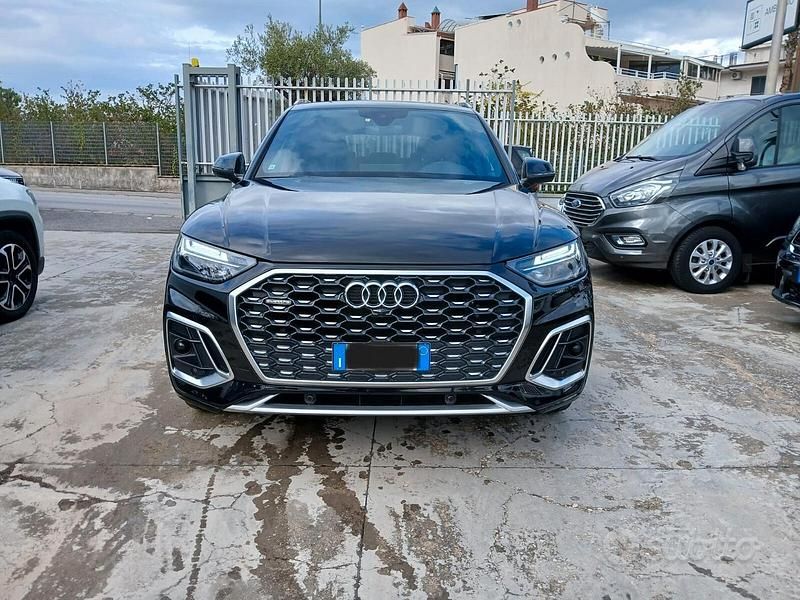 Usata Audi Q5 Ambiente 204 CV (150 kW) 2021 Nero SUV
