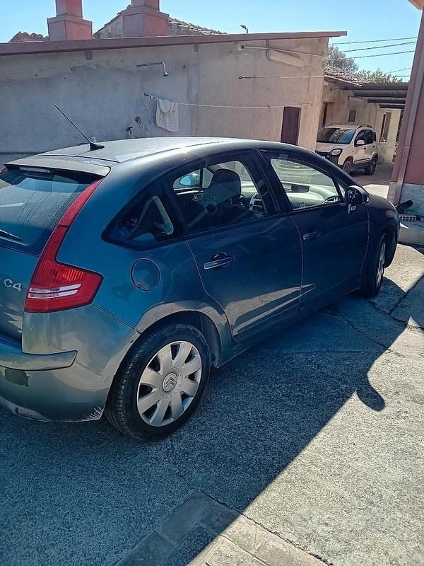 Usata Citroën C4 109 CV (80 kW) 2005 Grigio Utilitaria