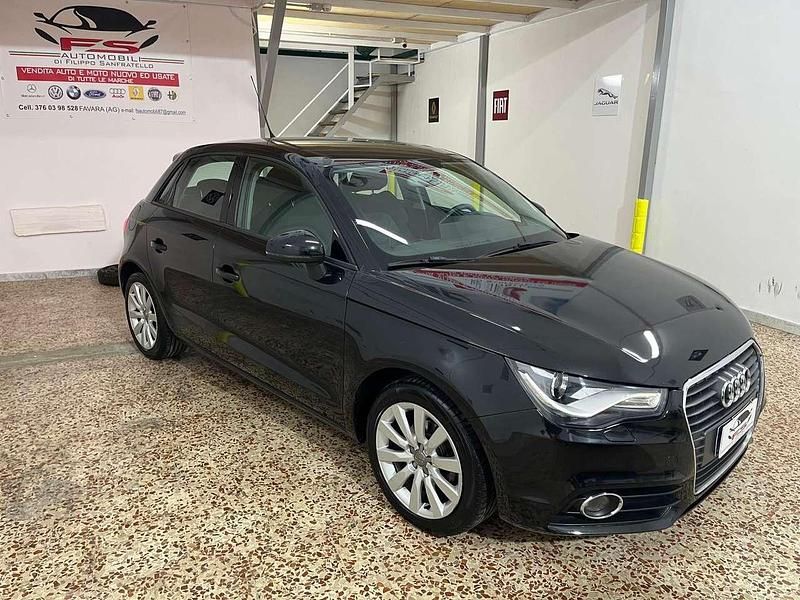 Usata Audi A1 Sportback Attraction 90 CV (66 kW) 2013 Other Utilitaria