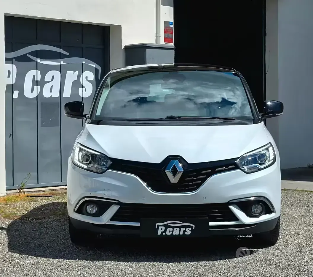 Usata Renault Scénic 110 CV (80 kW) 2019 Bianco Monovolume