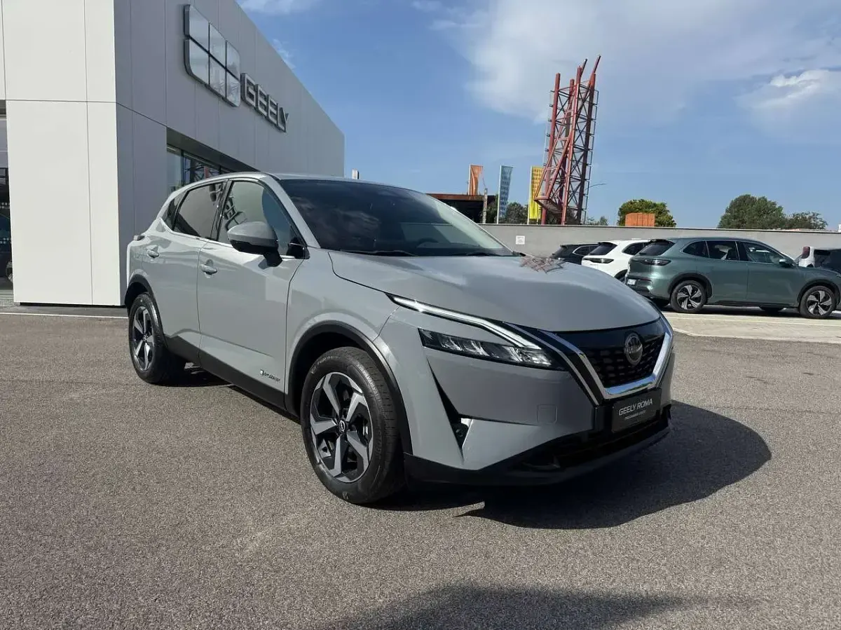 Usata Nissan Qashqai N-Connecta 158 CV (116 kW) 2023 Grigio SUV
