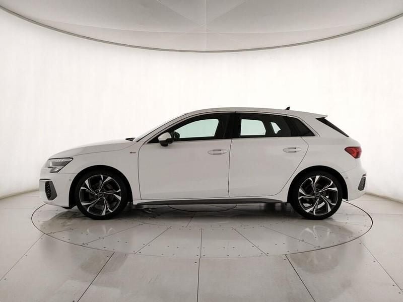 Usata Audi A3 Sportback e-tron S-Line 110 CV (80 kW) 2023 Bianco Utilitaria