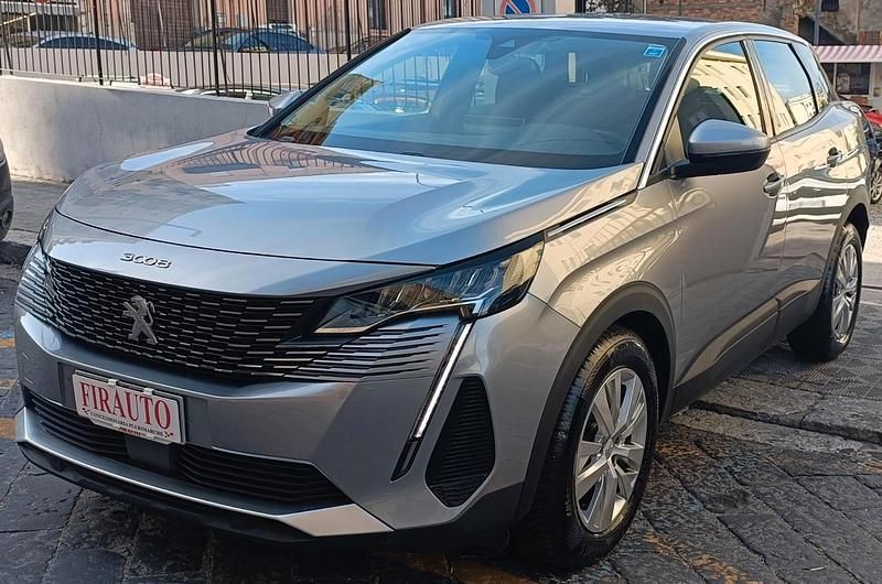 Usata Peugeot 3008 GT 131 CV (96 kW) 2021 Argento SUV
