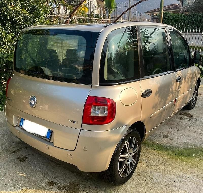 Usata Fiat Multipla Emotion 120 CV (88 kW) 2006 Monovolume