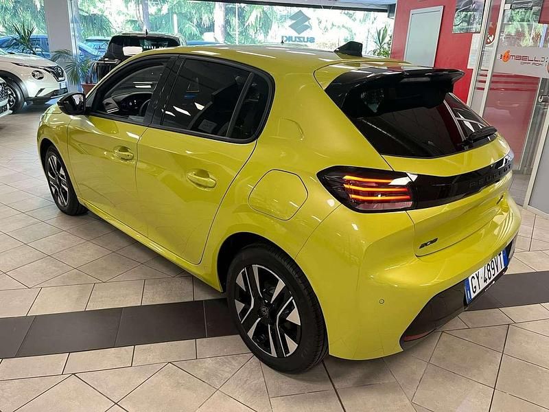 Nuova Peugeot 208 Allure 101 CV (74 kW) 2026 Giallo Utilitaria