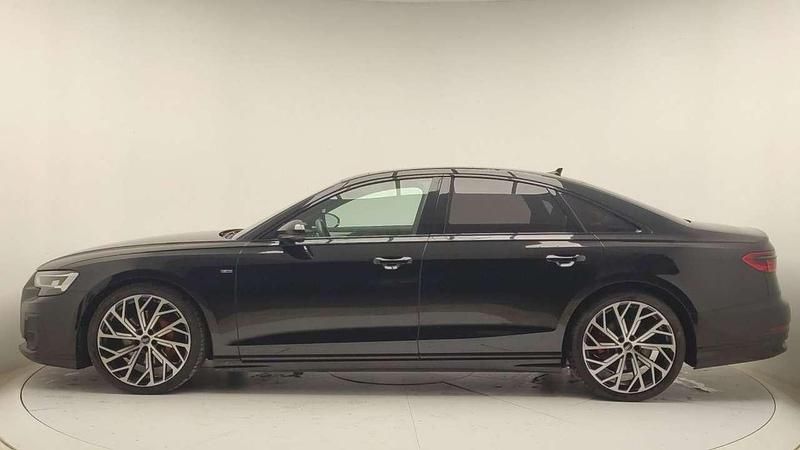 Usata Audi A8 286 CV (210 kW) 2023 Nero Berlina