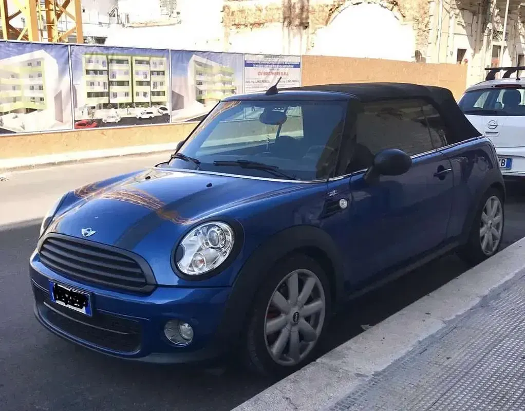Usata Mini Cooper D Cabriolet 111 CV (81 kW) 2012 Cabrio