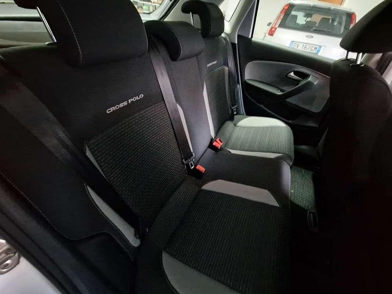 Usata VW Polo Cross 90 CV (66 kW) 2015 Utilitaria
