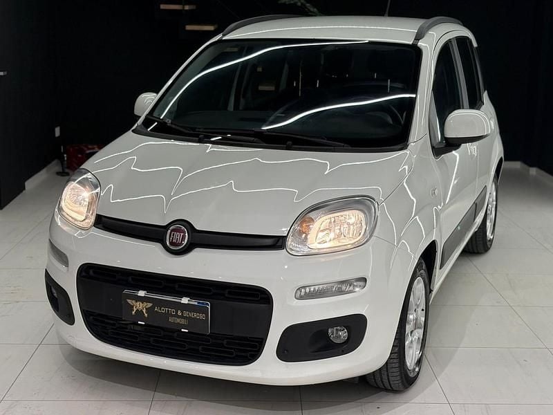 Usata Fiat Panda Lounge 95 CV (69 kW) 2018 Bianco Berlina