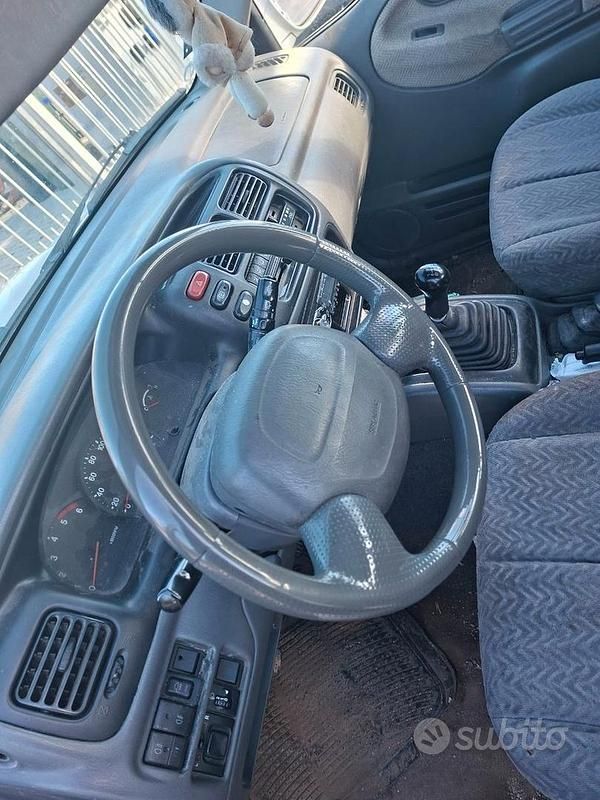 Usata Suzuki Grand Vitara 1999 Grigio Station wagon