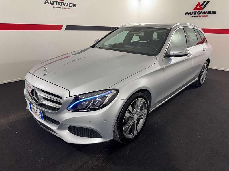 Argento Usata 2014 Mercedes C220 Premium Tre volumi | 8990 € (Super prezzo) - Immagine 1/4