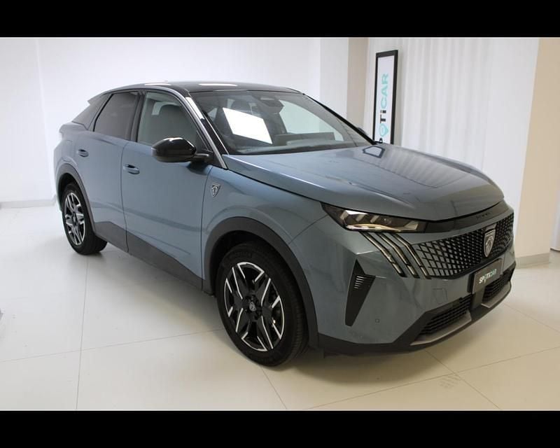 Usata Peugeot 3008 GT 136 CV (100 kW) 2025 SUV