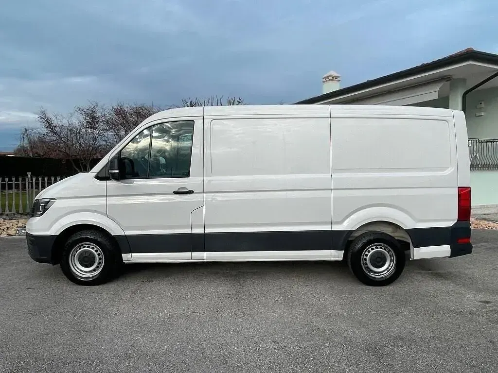 Usata VW Crafter 176 CV (129 kW) 2017 Bianco Furgone