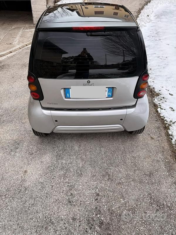 Usata Smart ForTwo Coupé 54 CV (39 kW) 2000 Grigio Coupé