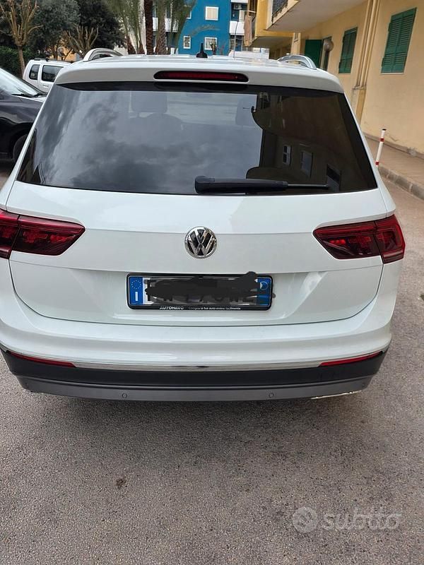 Usata VW Tiguan Allspace 150 CV (110 kW) 2019 Bianco SUV