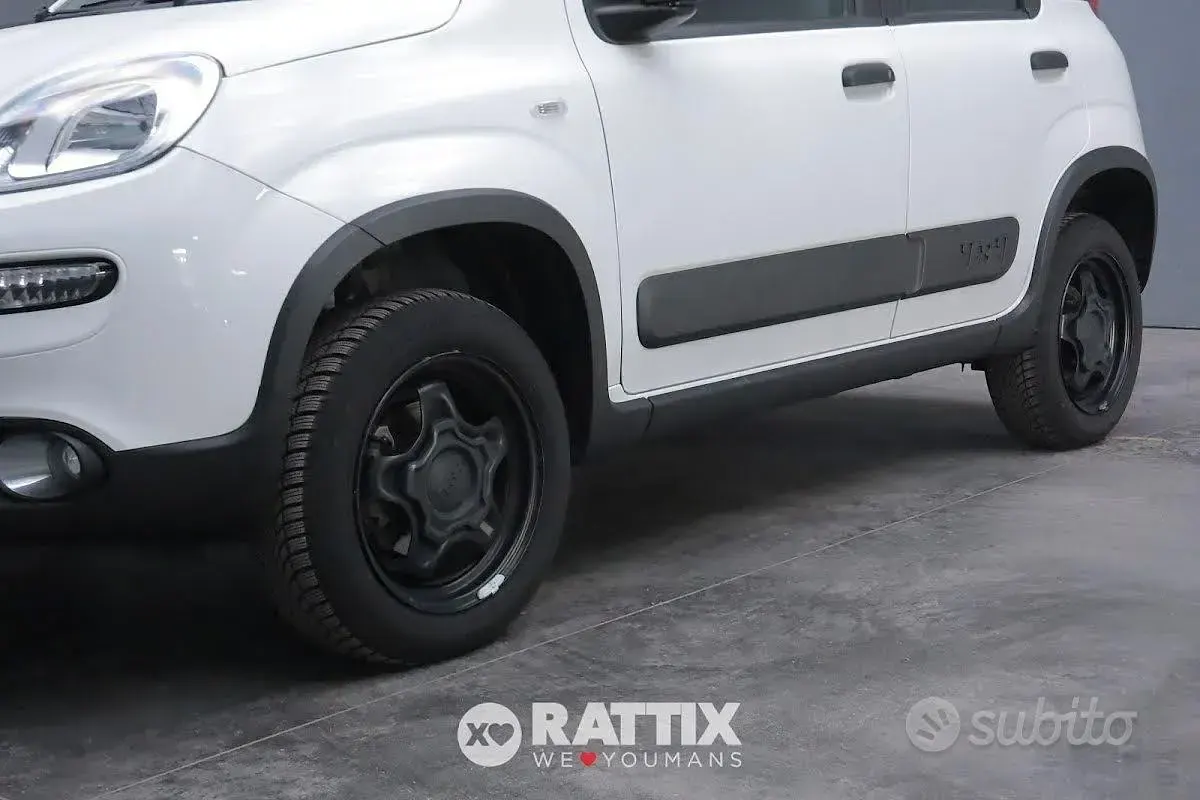 Usado Fiat Panda 4x4 Wild 86 HP (63 kW) 2022 Branco Citadino