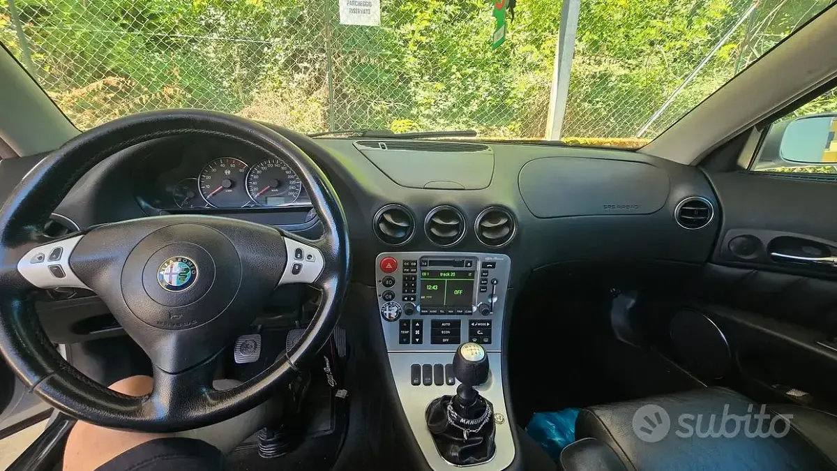 Usata Alfa Romeo 166 185 CV (136 kW) 2006 Grigio Berlina