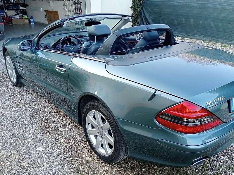 Usata Mercedes SL500 Avantgarde 306 CV (225 kW) 2001 Cabrio