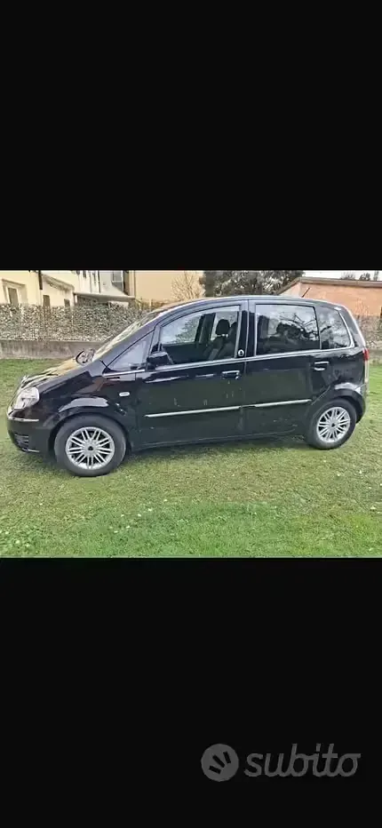 Usata Lancia Musa 77 CV (56 kW) 2009 Nero Monovolume