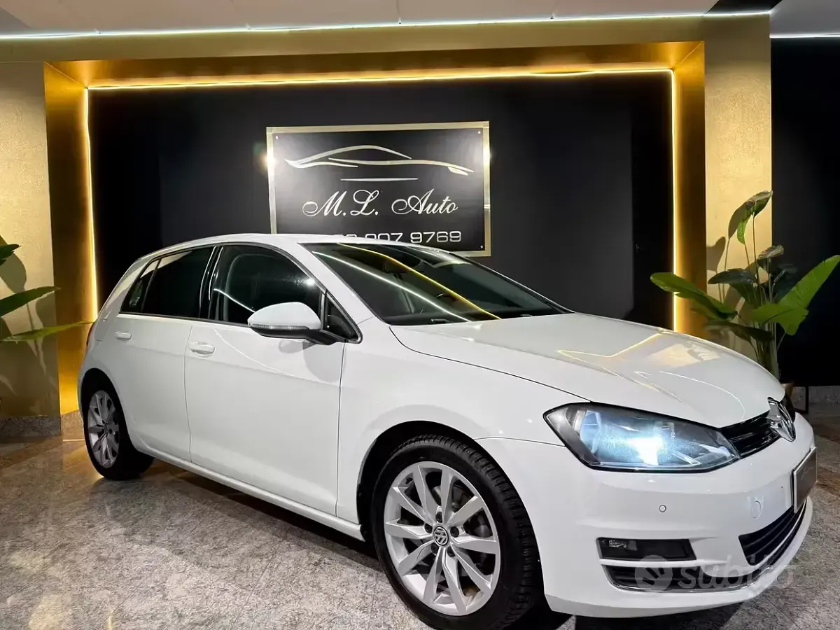 Usata VW Golf VII Highline 110 CV (80 kW) 2015 Bianco Berlina