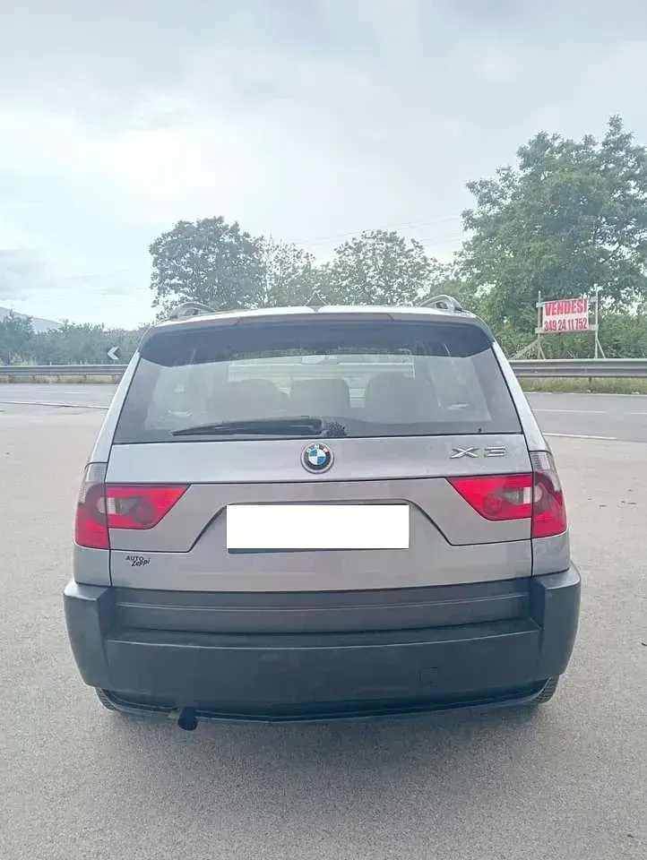 Usata BMW X3 150 CV (110 kW) 2005 Grigio SUV
