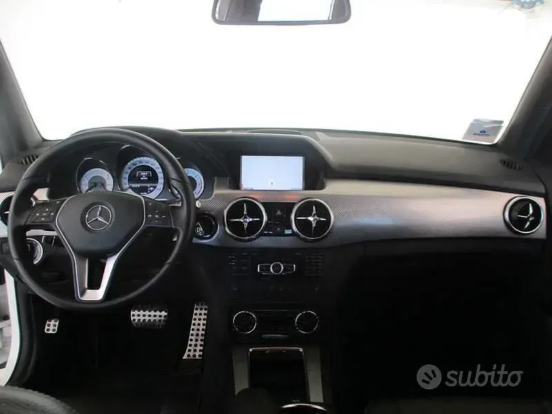 Usata Mercedes GLK250 204 CV (150 kW) 2017 Bianco SUV