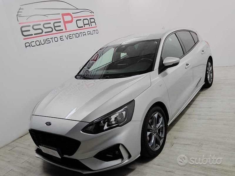 Usata Ford Focus ST 150 CV (110 kW) 2020 Grigio Berlina