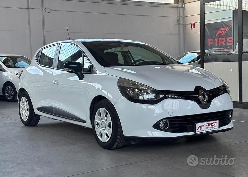 Usata Renault Clio IV 75 CV (55 kW) 2013 Bianco Berlina