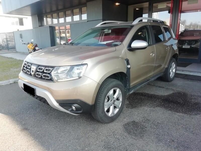 Usata Dacia Duster Prestige 116 CV (85 kW) 2019 Beige SUV