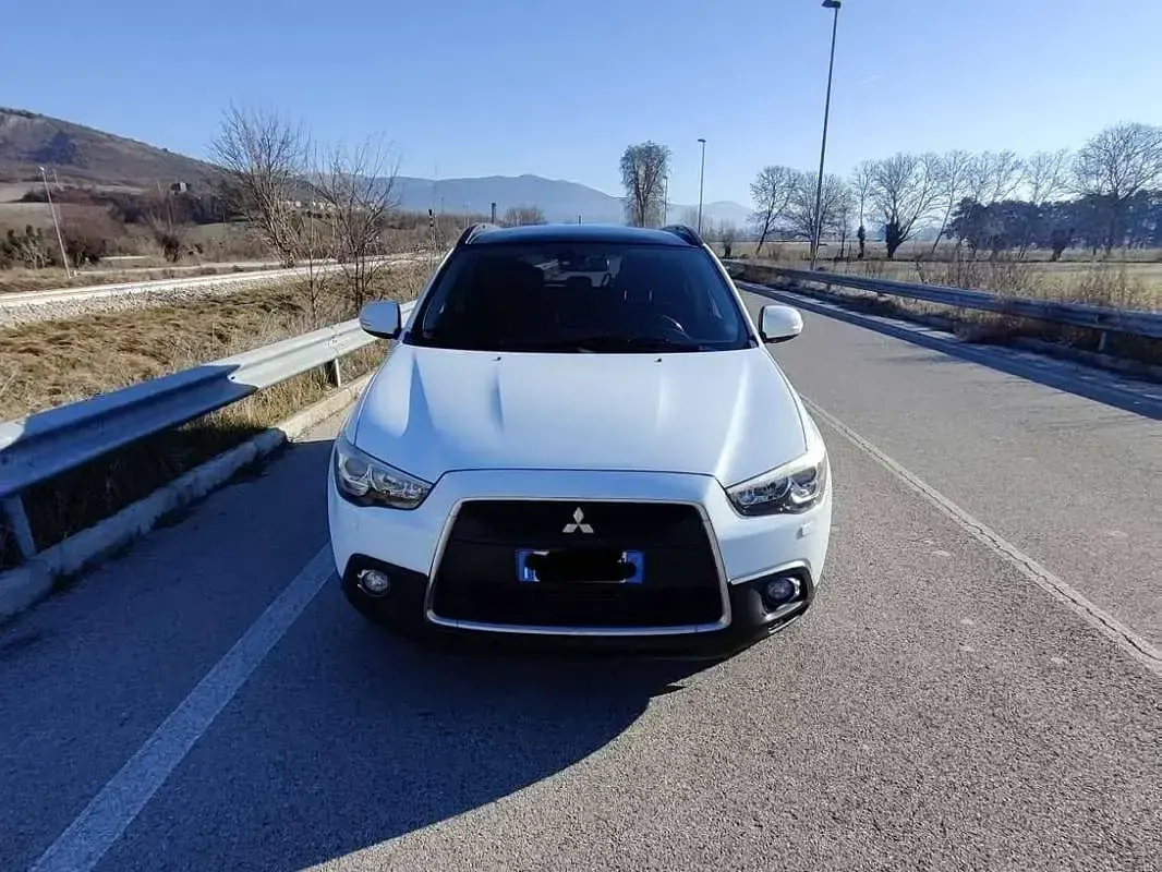 Usata Mitsubishi ASX Intense 150 CV (110 kW) 2011 Bianco SUV