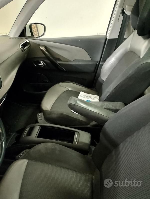 Usata Citroën Grand C4 Picasso Exclusive 115 CV (84 kW) 2014 Bianco Monovolume