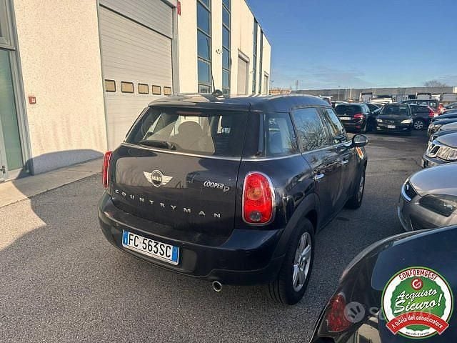 Usata Mini Cooper D Countryman Business 111 CV (81 kW) 2016 Nero SUV