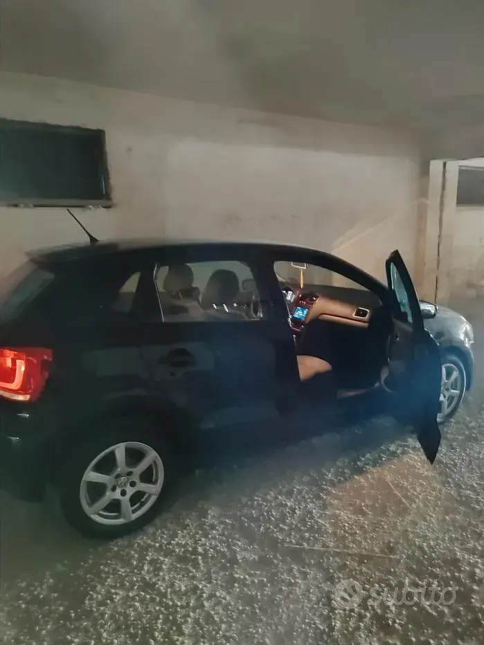 Usata VW Polo 75 CV (55 kW) 2013 Nero Utilitaria