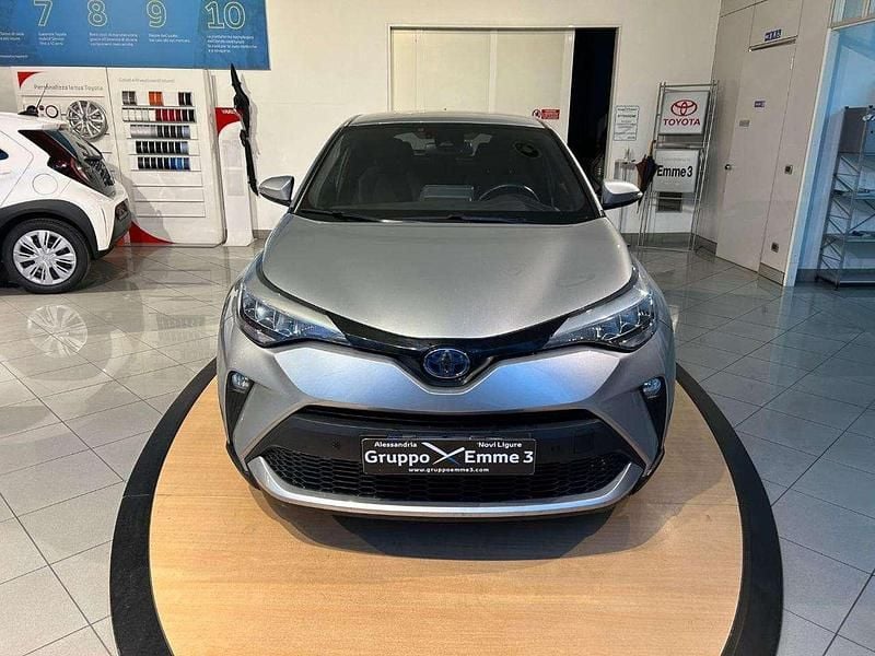 Usata Toyota C-HR Trend 122 CV (89 kW) 2022 Argento SUV