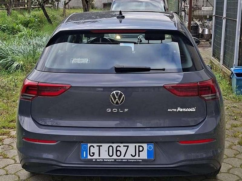 Usata VW Golf VIII Style 116 CV (85 kW) 2024 Grigio Berlina