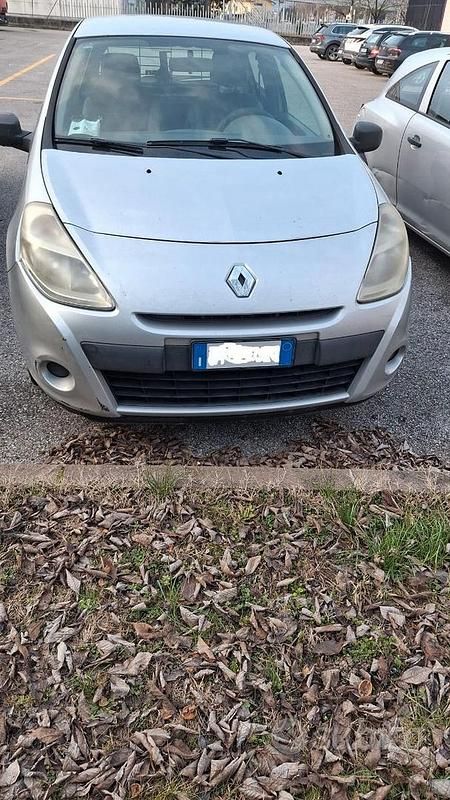 Usata Renault Clio II 2010 Grigio Furgone
