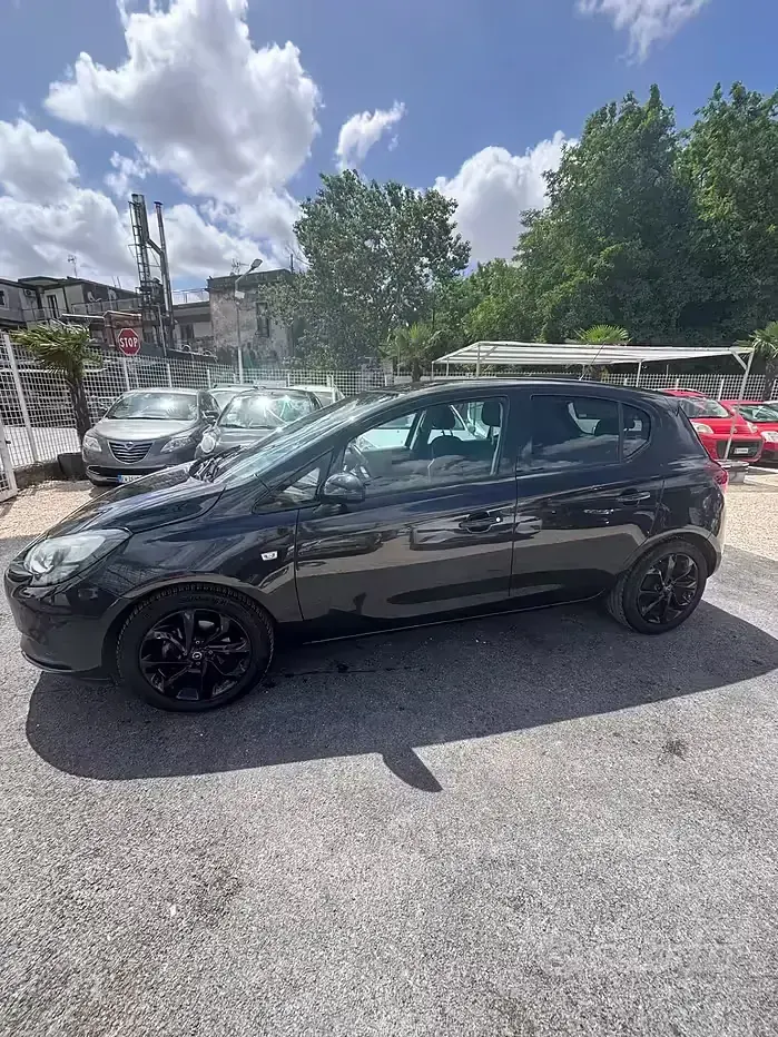Usata Opel Corsa 69 CV (50 kW) 2016 Nero Utilitaria