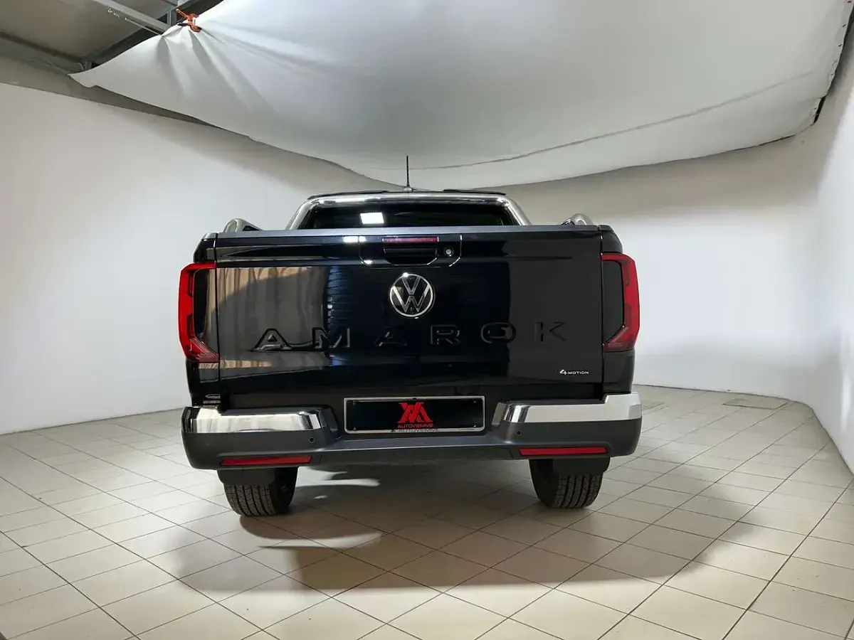 Usata VW Amarok Style 241 CV (177 kW) 2023 Nero Pick-up