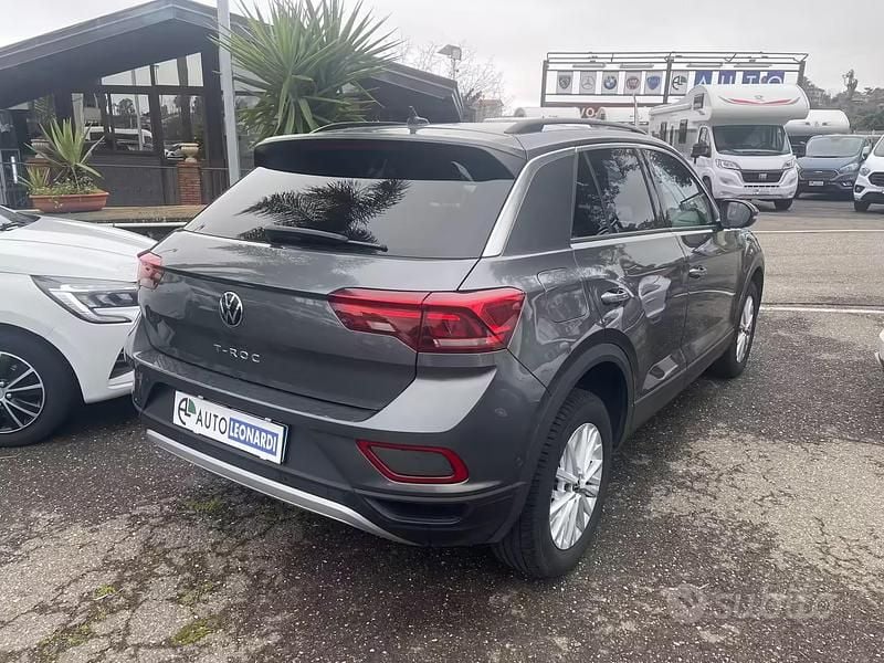 Usata VW T-Roc Style 149 CV (109 kW) 2022 Grigio SUV