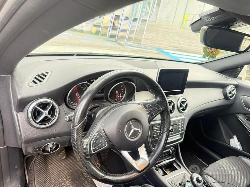 Usata Mercedes CLA180 2016 Berlina