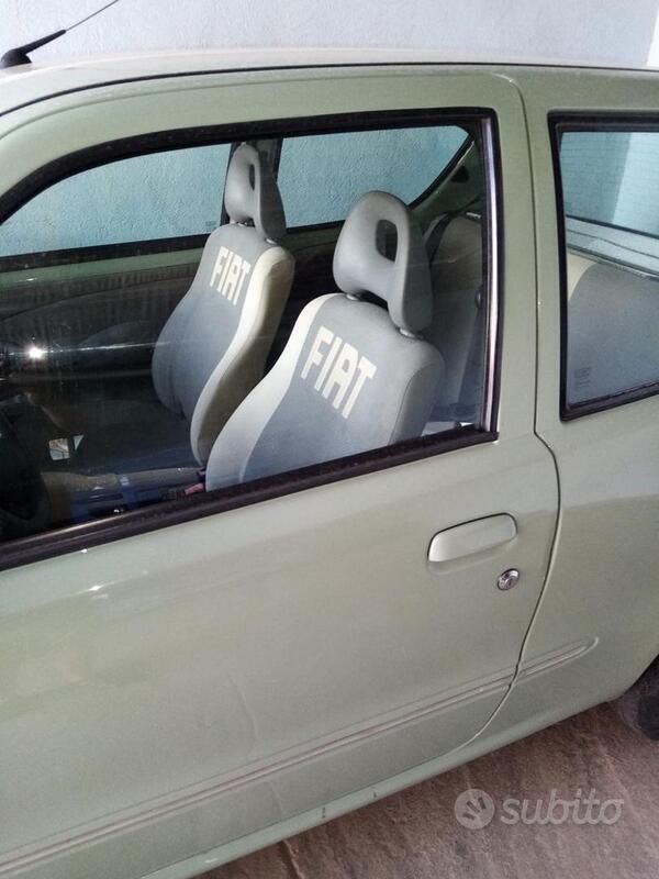 Usata Fiat 600 54 CV (39 kW) 2008 Verde Utilitaria